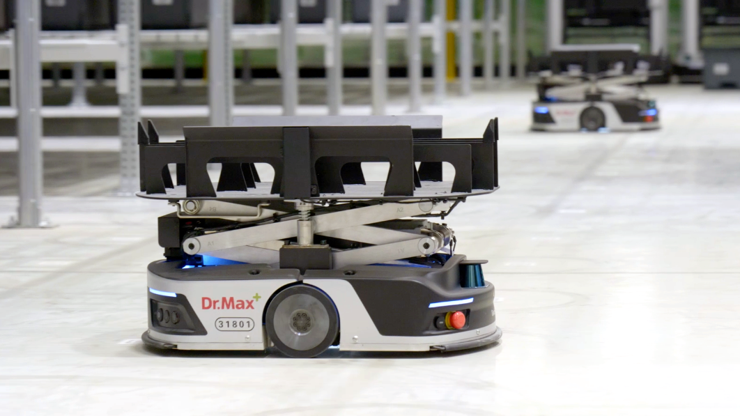 Geekplus and Korber have worked to bring mobile order fulfillment robots to S&S Activewear.