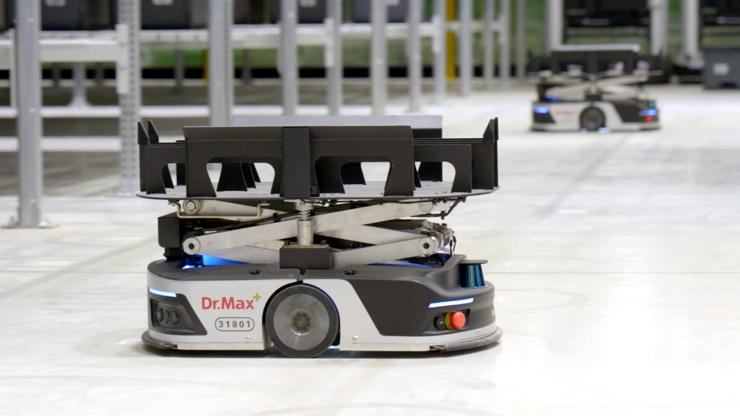 Geek+ and Dr.Max Transform Fulfillment with Tote-to-Person Robotics